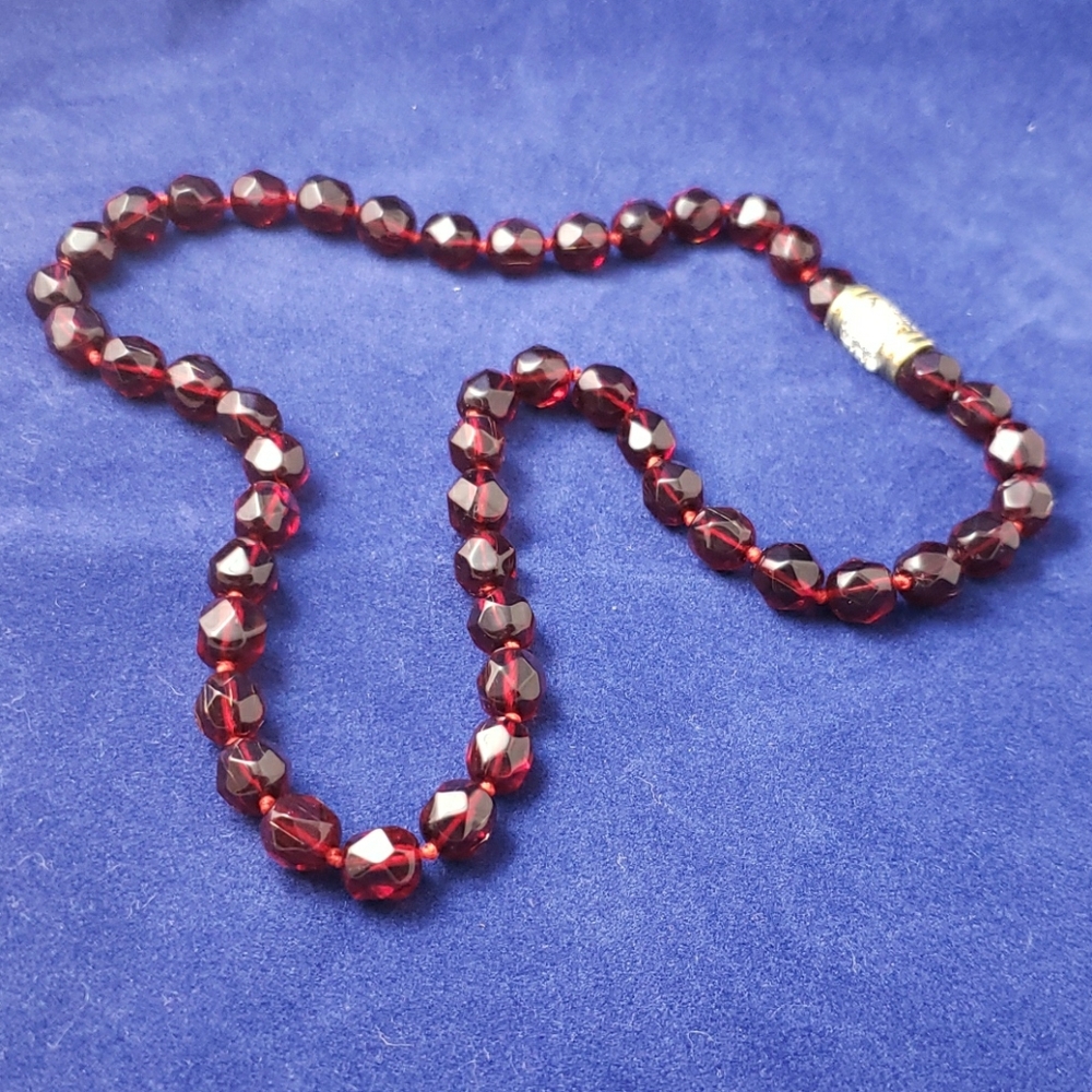 Deep Ruby Red Glass Faceted Beaded Necklace